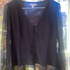 Nine West black shear, fitted blouse with buttons & v-neck.